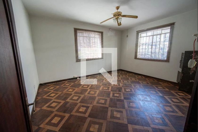 Сдаваемая квартира с 3 спальнями и 200 м²