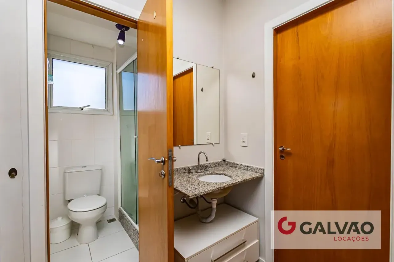 Apartamento amueblado de 1 dormitorio y balcón — photo 13