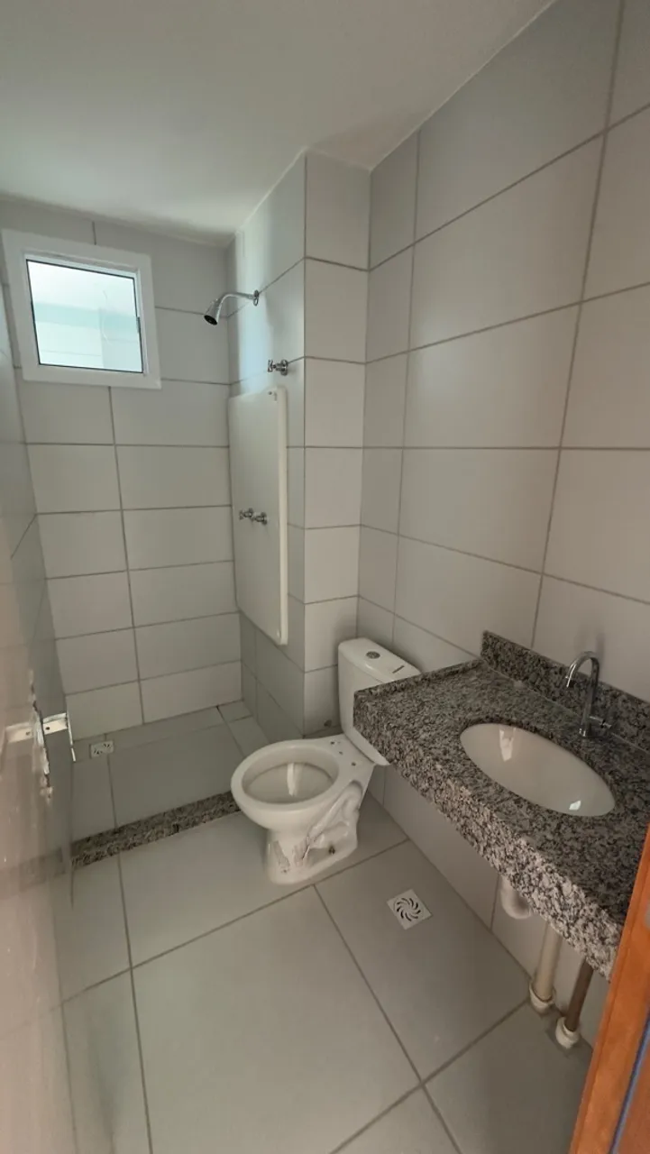 3-bedroom apartment in a building with a gym — photo 4