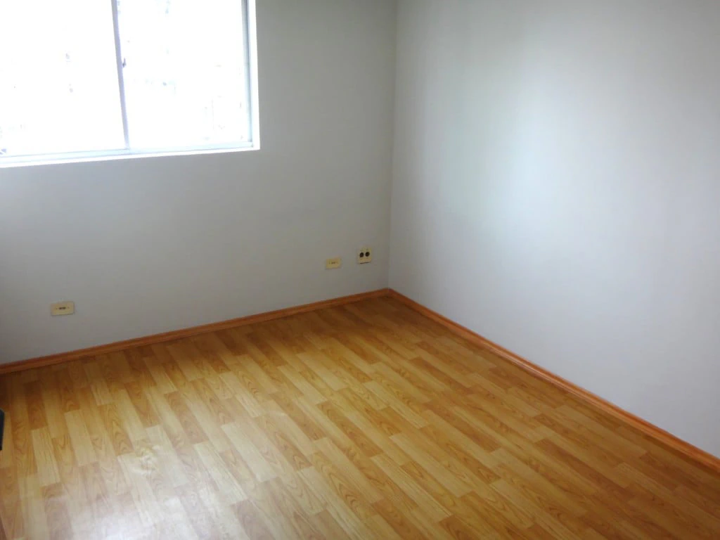 Apartment, 123 m², with wood or laminate floors — photo 3