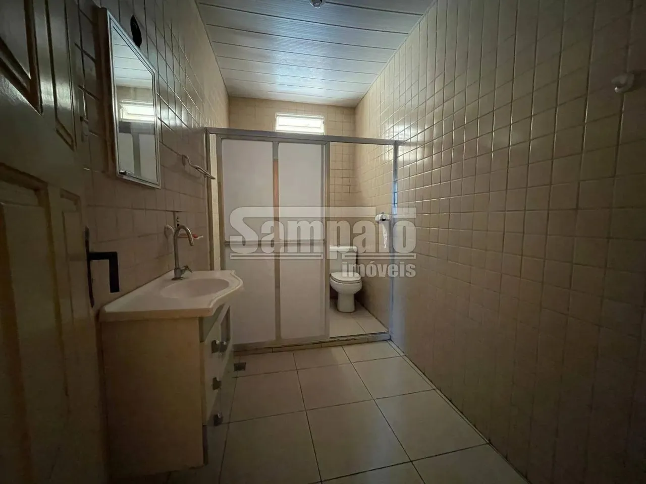 1-bedroom apartment with a separate kitchen and A/C — photo 5