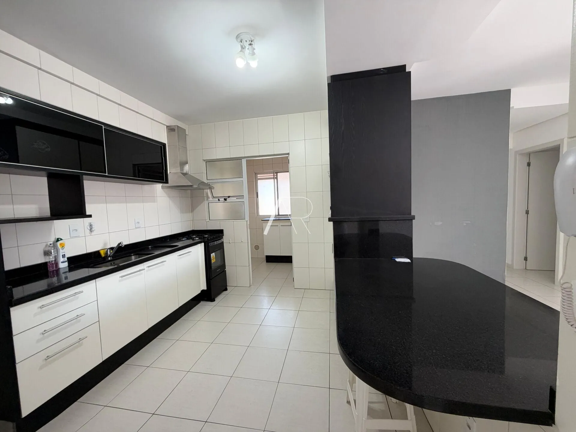Furnished apartment, 85 m², with a washing machine — photo 4
