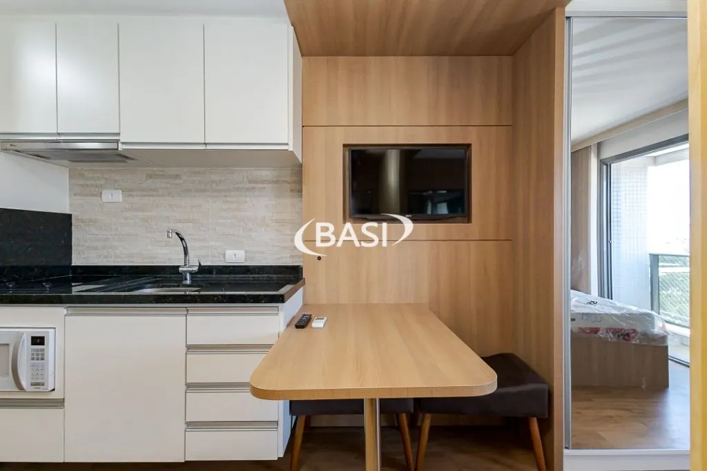 Estudio amueblado de 42 m² en el 15º piso con balcón — photo 2