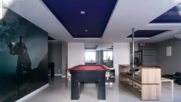 2-bedroom apartment in a building with a sauna — photo 10