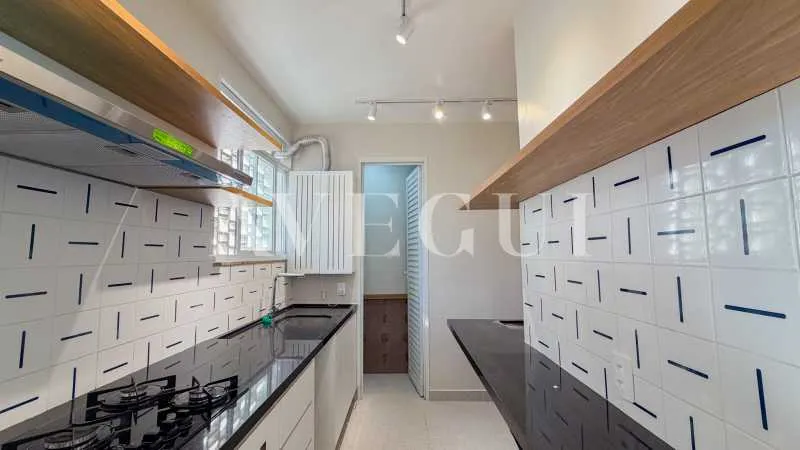 Дерев'яна підлога або ламінат та 2 спальні: квартира 65 м² — photo 13