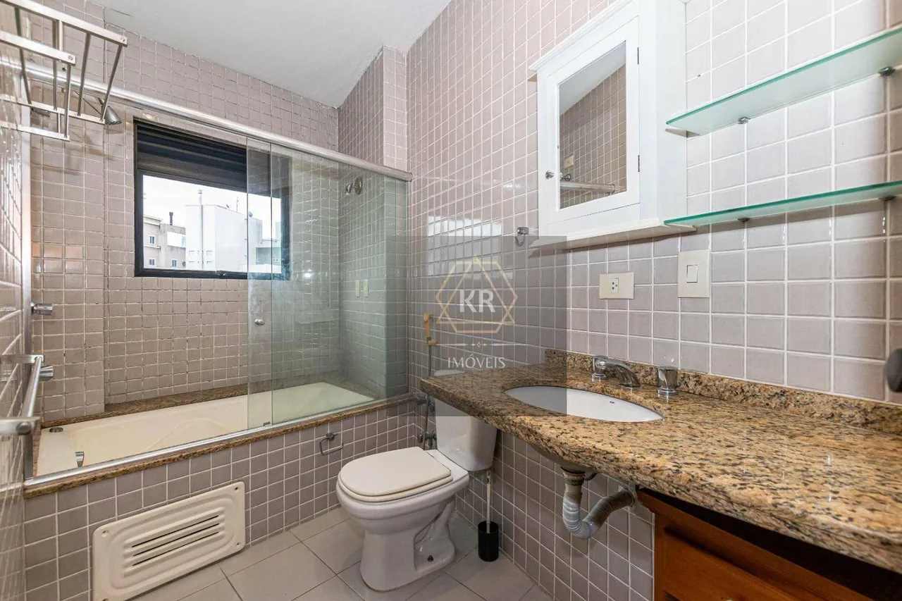 140 m² furnished loft with 1 suite and 2 parking spots — photo 11