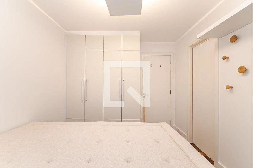 Furnished apartment with 3 en-suite bedrooms and 211 m² — photo 36