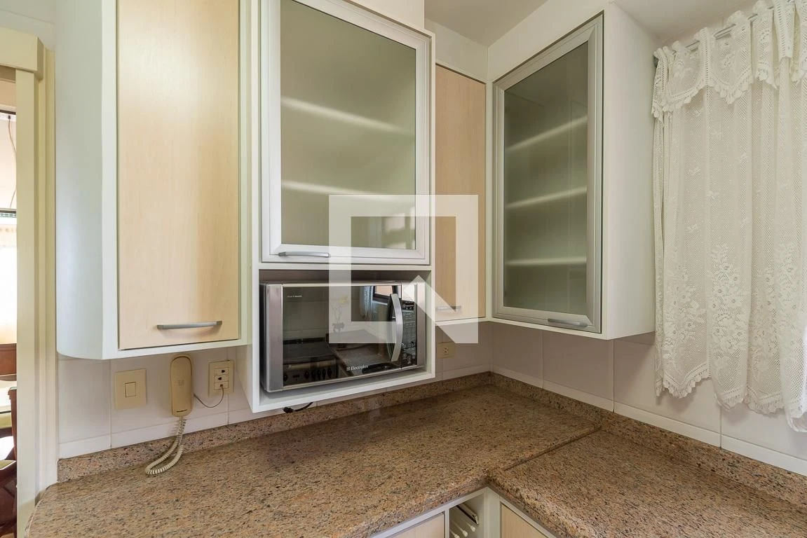 Furnished apartment, 130 m², with a jacuzzi — photo 26
