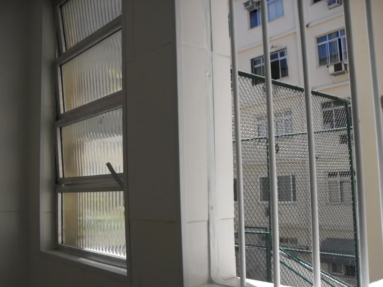 Apartment, 81 m², with wood or laminate floors — photo 18