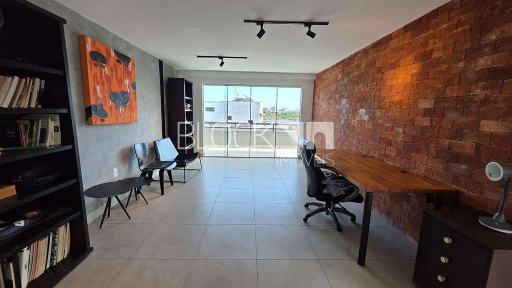 Furnished 400 m² apartment with 3 en-suite suites — photo 17