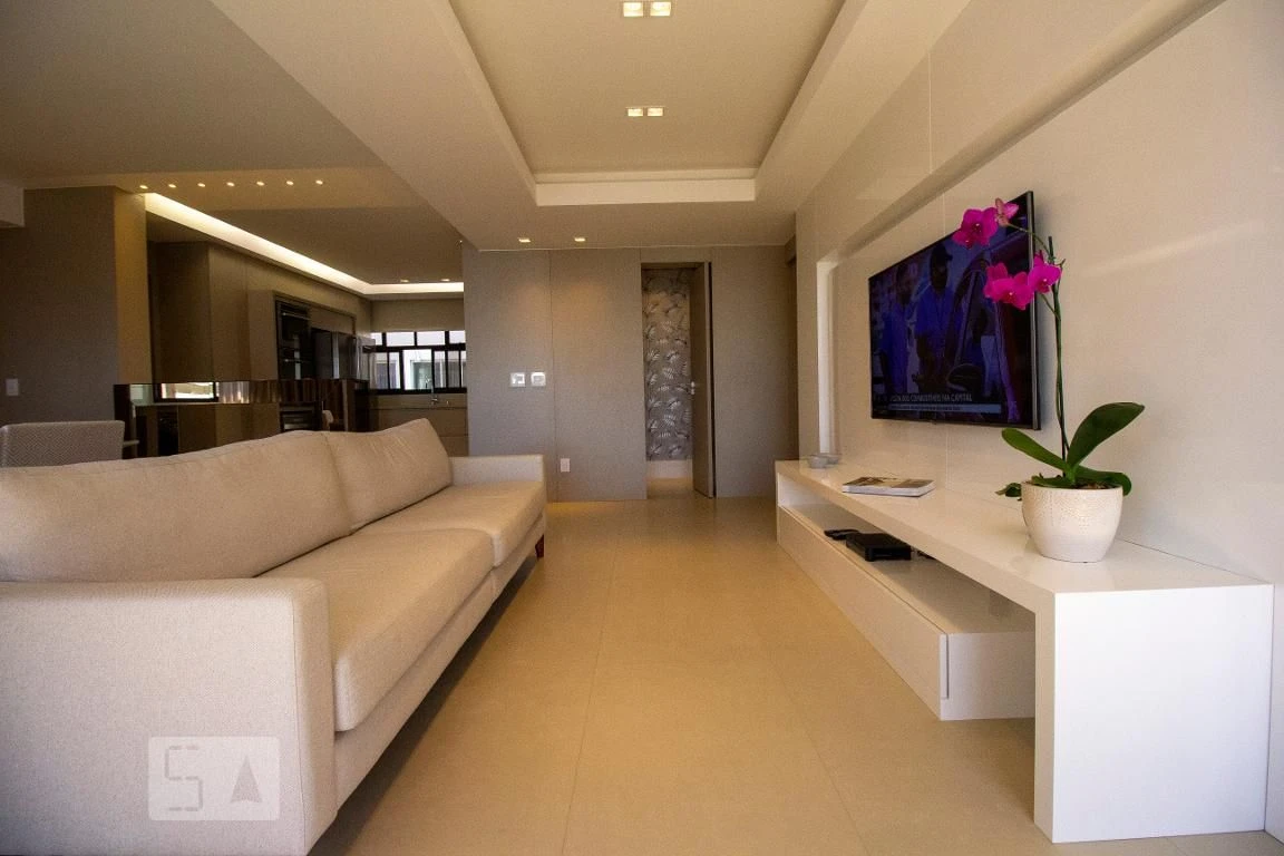 Apartamento de 4 quartos com janelas do piso ao teto, Centro — photo 7