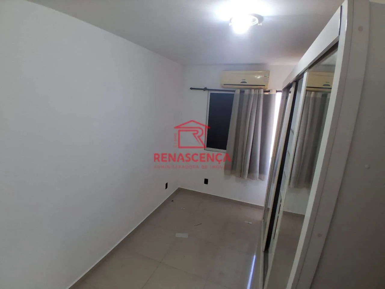 Apartamento con 2 dormitorios y cocina independiente — photo 13