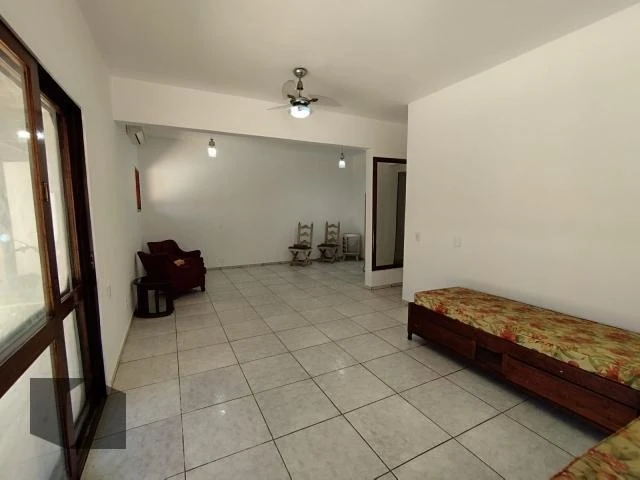 602 m² house with 4 bedrooms and a gas stove kitchen — photo 24
