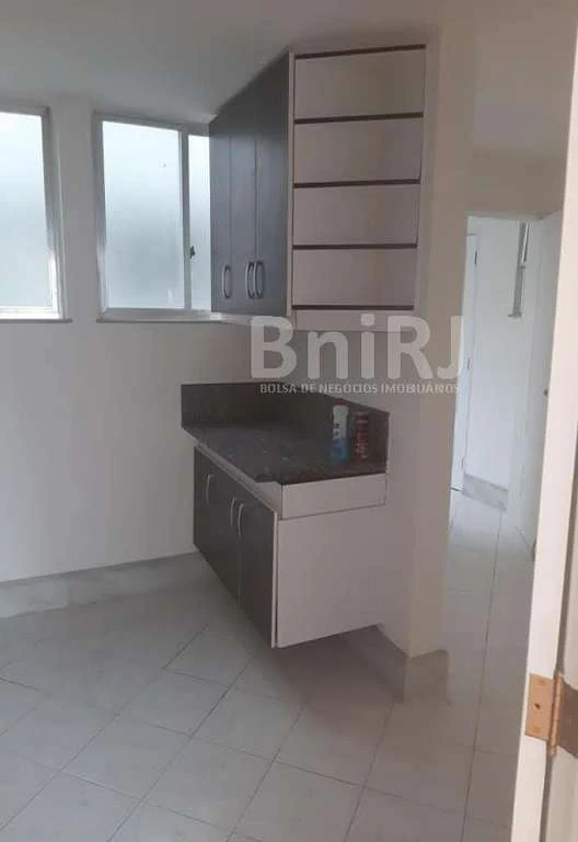Rental apartment with 131 m² and 3 bedrooms — photo 4