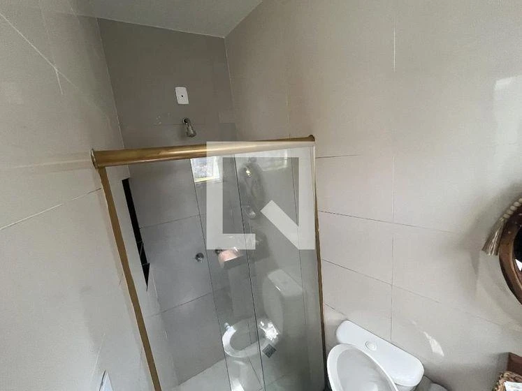 Furnished apartment, 30 m², with a glass-enclosed balcony — photo 11