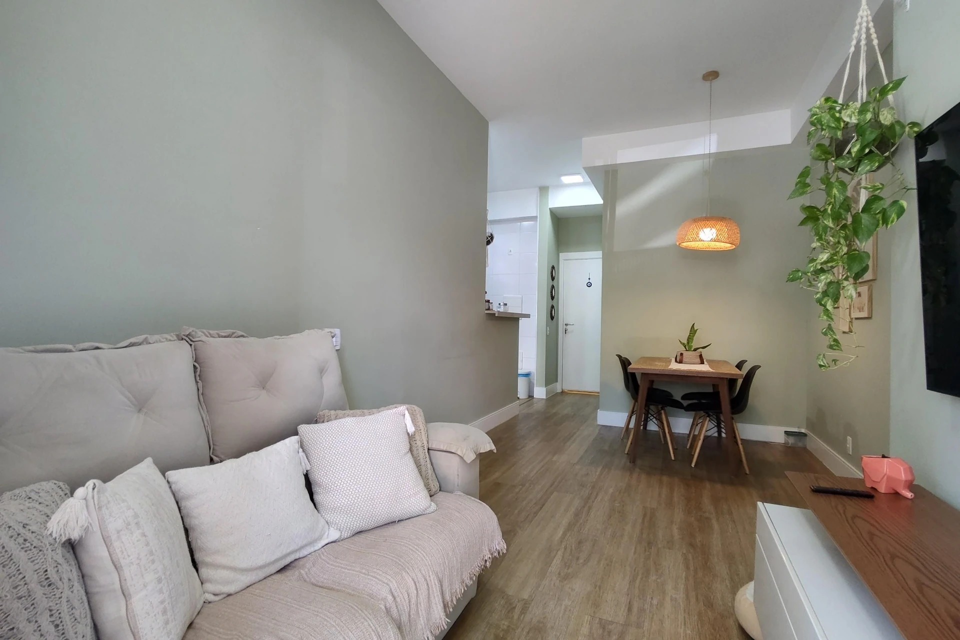 2-bedroom apartment in a building with a sauna — photo 3