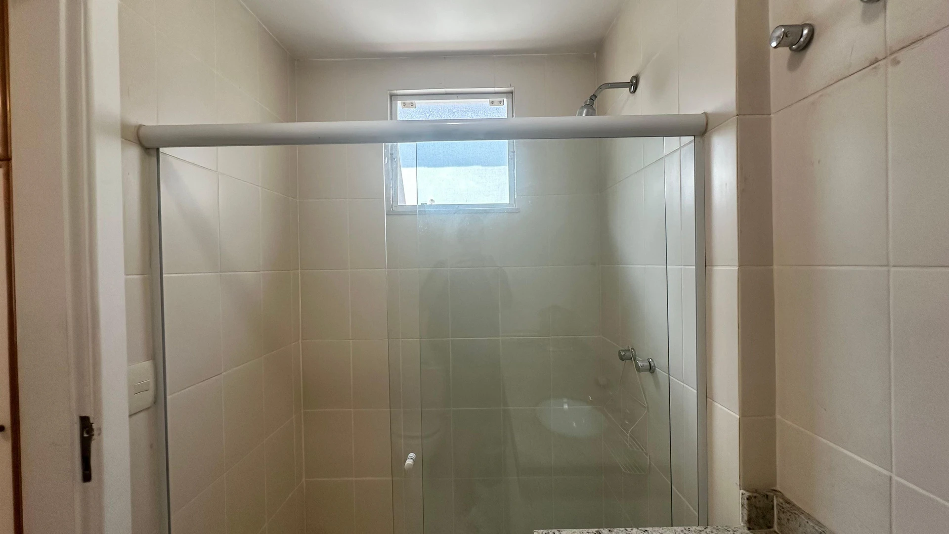 Casa mobiliada em condomínio com 5 quartos e quintal — photo 29