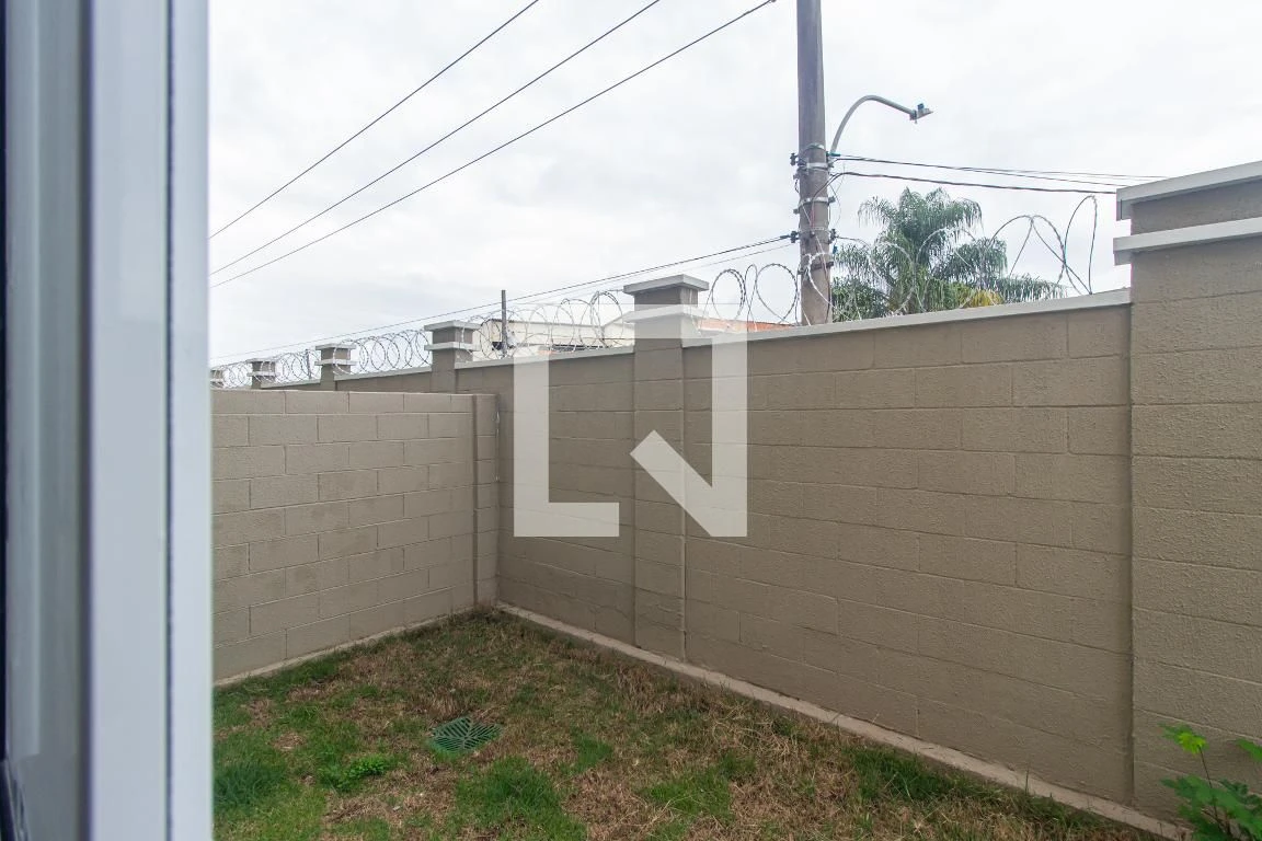 Unfurnished 2-bedroom apartment with private garden — photo 7