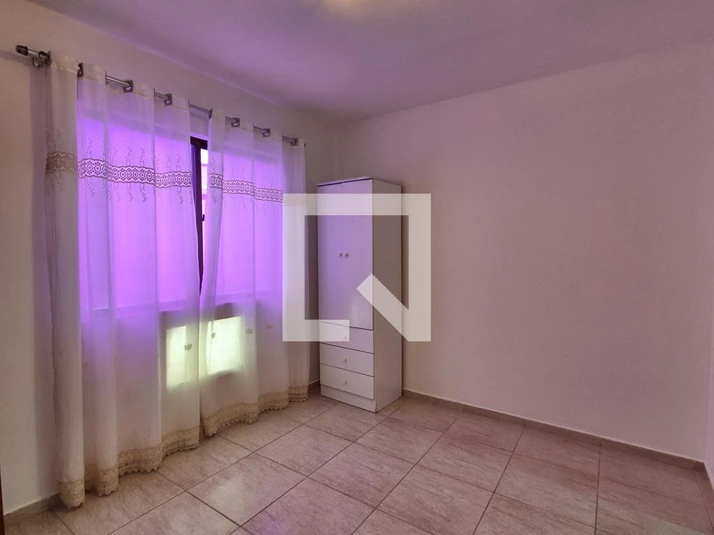Furnished apartment with 3 en-suite bedrooms and 3 baths — photo 33