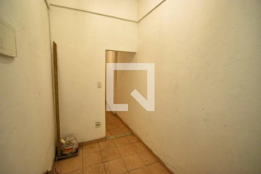 Unfurnished 40 m² apartment with 1 bedroom — photo 14