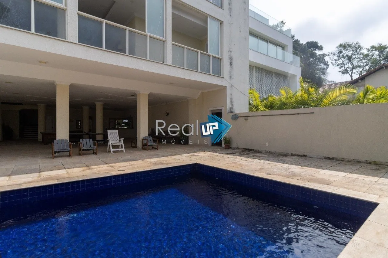 Condominium house with 5 bedrooms and 1081 m² plus laundry — photo 68