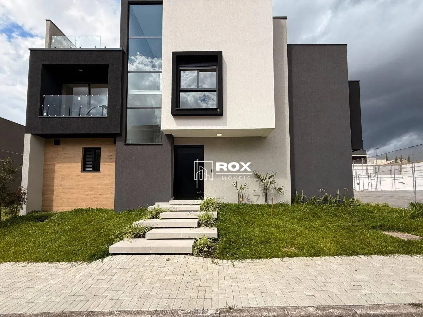 House with 3 bedrooms and 194 m² with 4 parking spots — photo 28