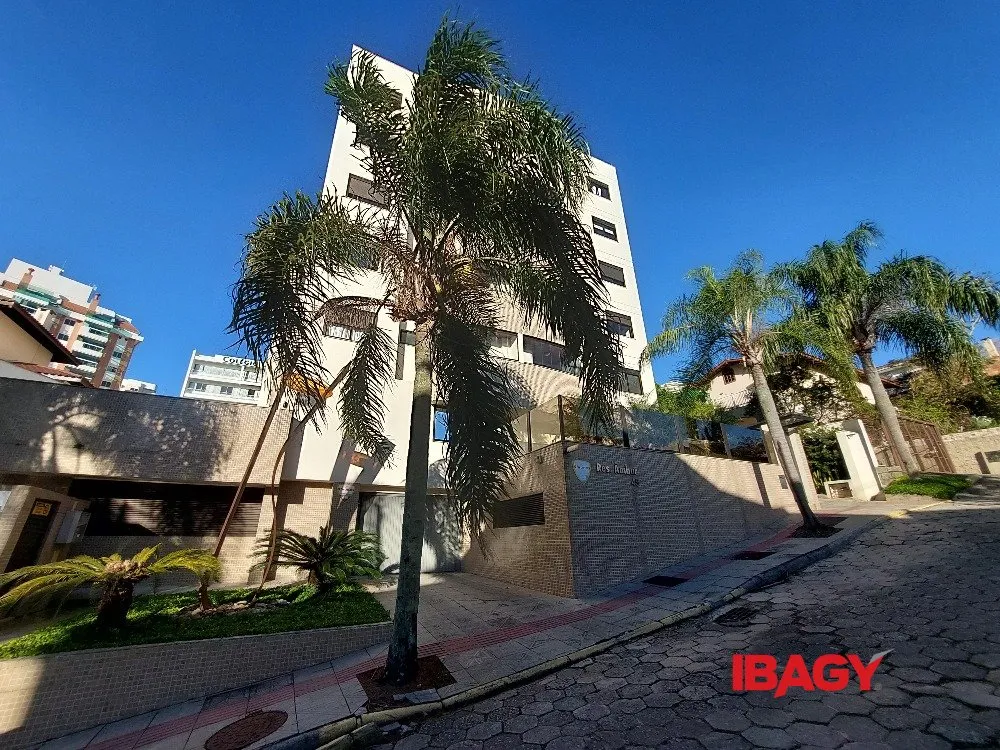 Unfurnished 1-bedroom apartment with 54 m² — photo 20