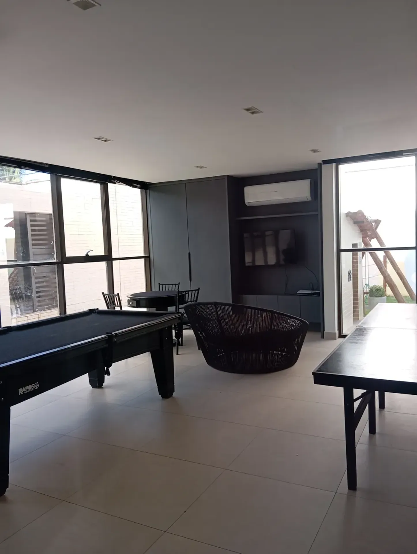 2-bedroom apartment with a suite and a balcony on the 1st floor — photo 16