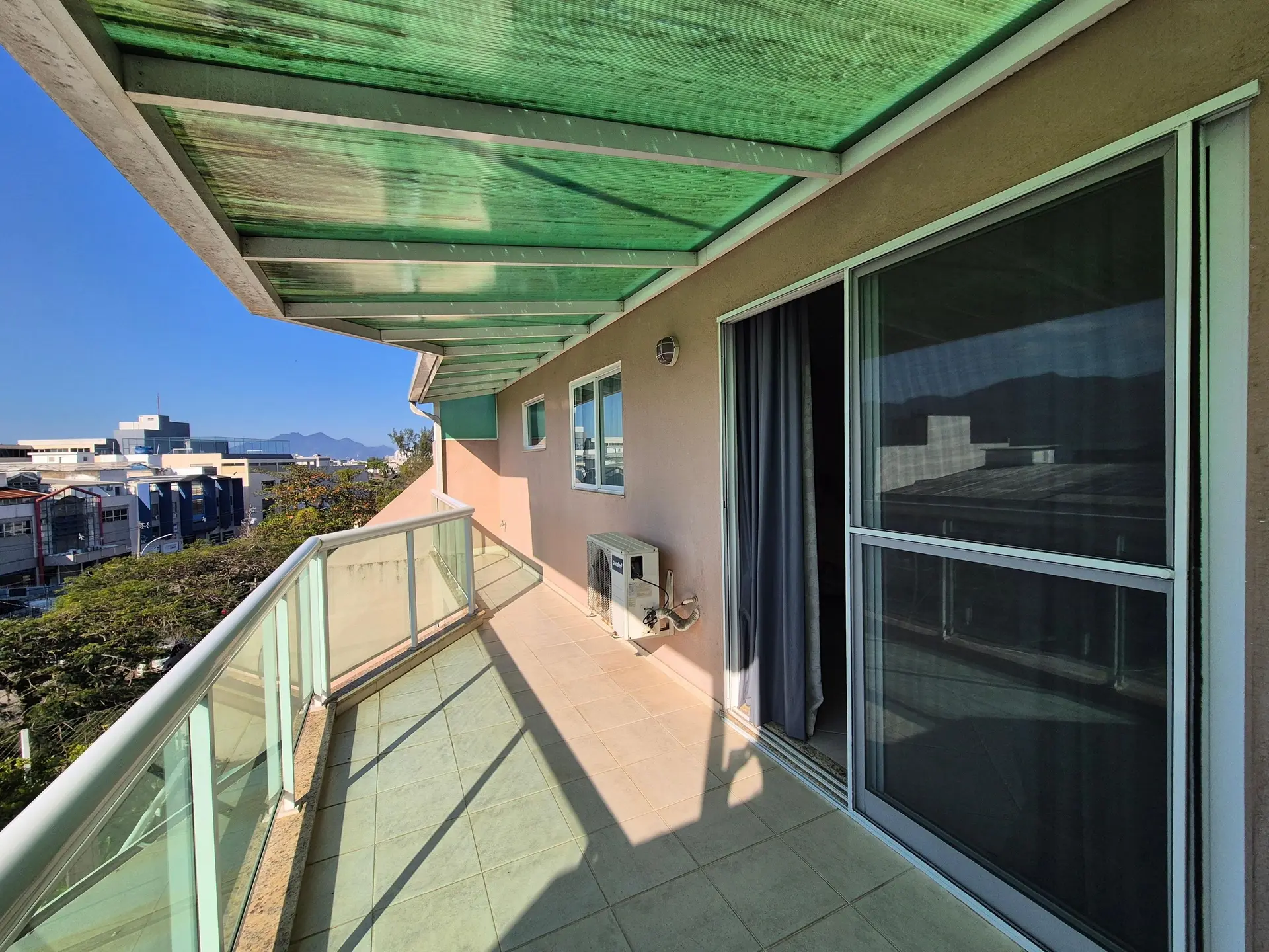 Mountain view in a 4-bedroom apartment, 265 m² — photo 74