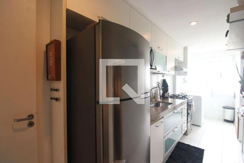 Furnished apartment, 83 m², with a glass-enclosed balcony — photo 23