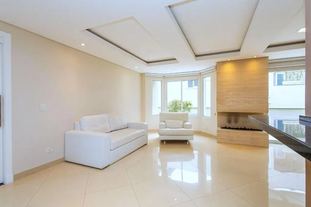 Furnished house 649 m² with 4 en-suite bedrooms — photo 30
