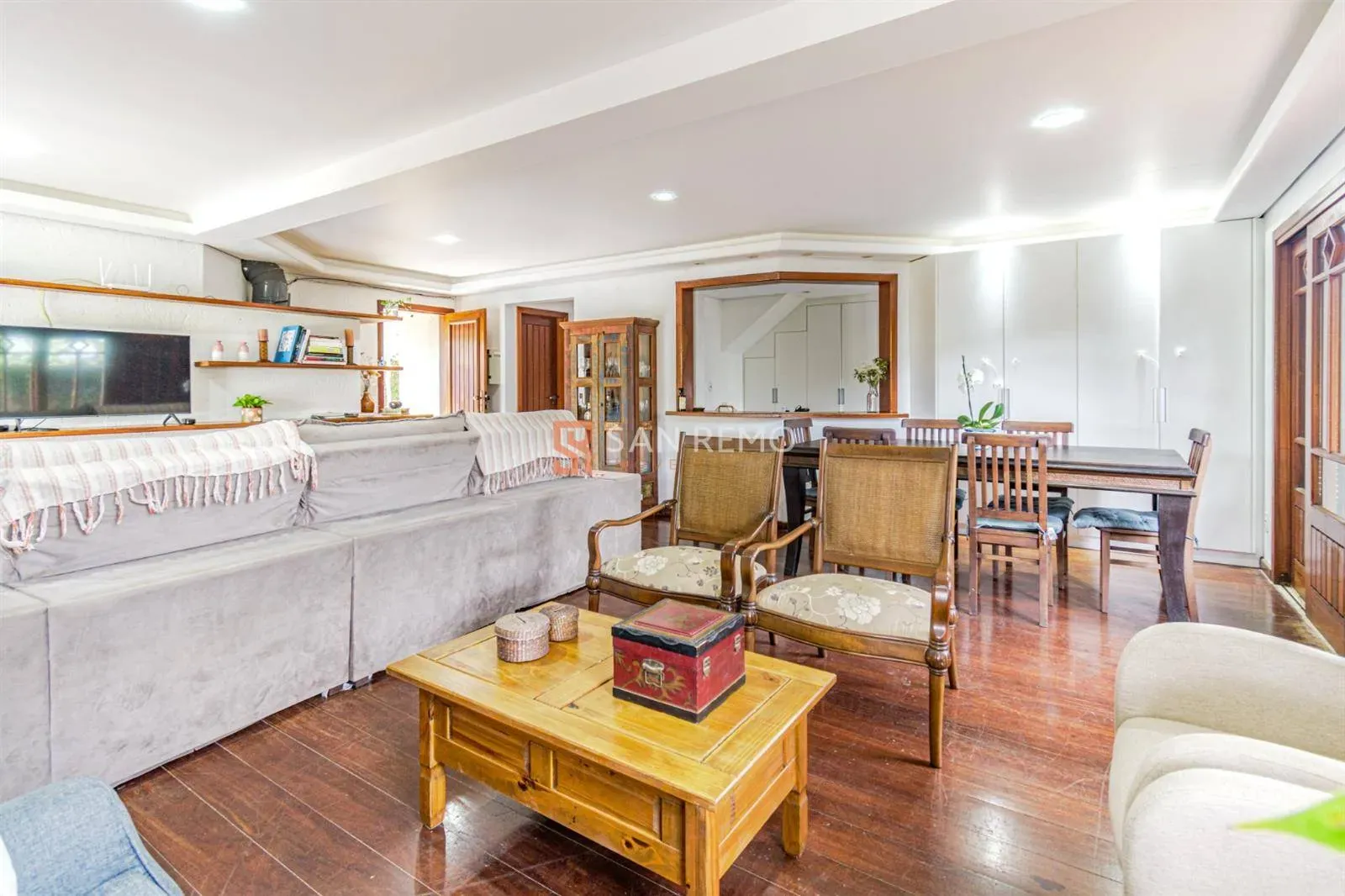 Casa mobiliada com 4 suítes e varanda privativa — photo 10