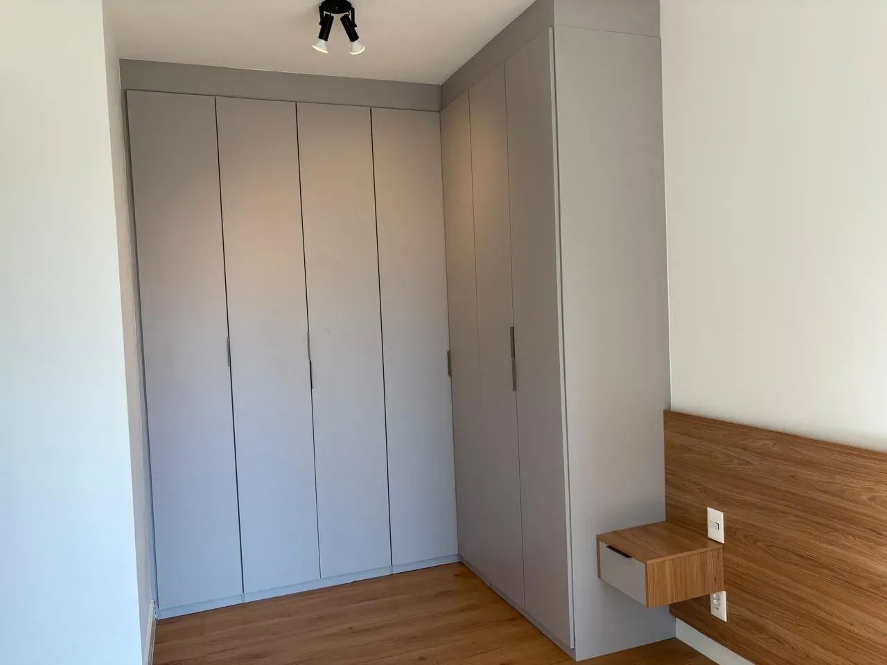 70 m² apartment with 2 bedrooms and a balcony — photo 13