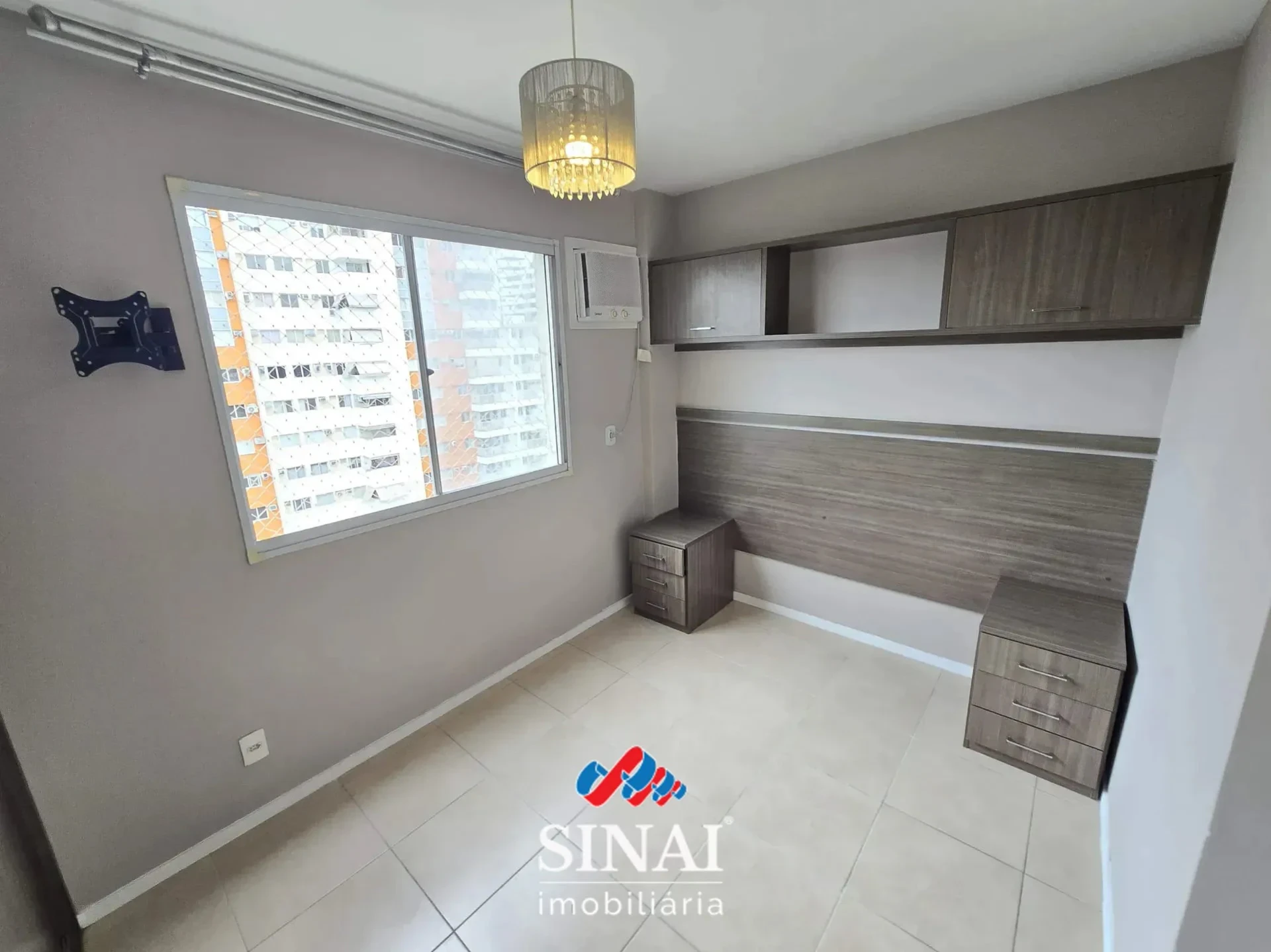 Apartamento de 2 quartos em condomínio com piscina — photo 21