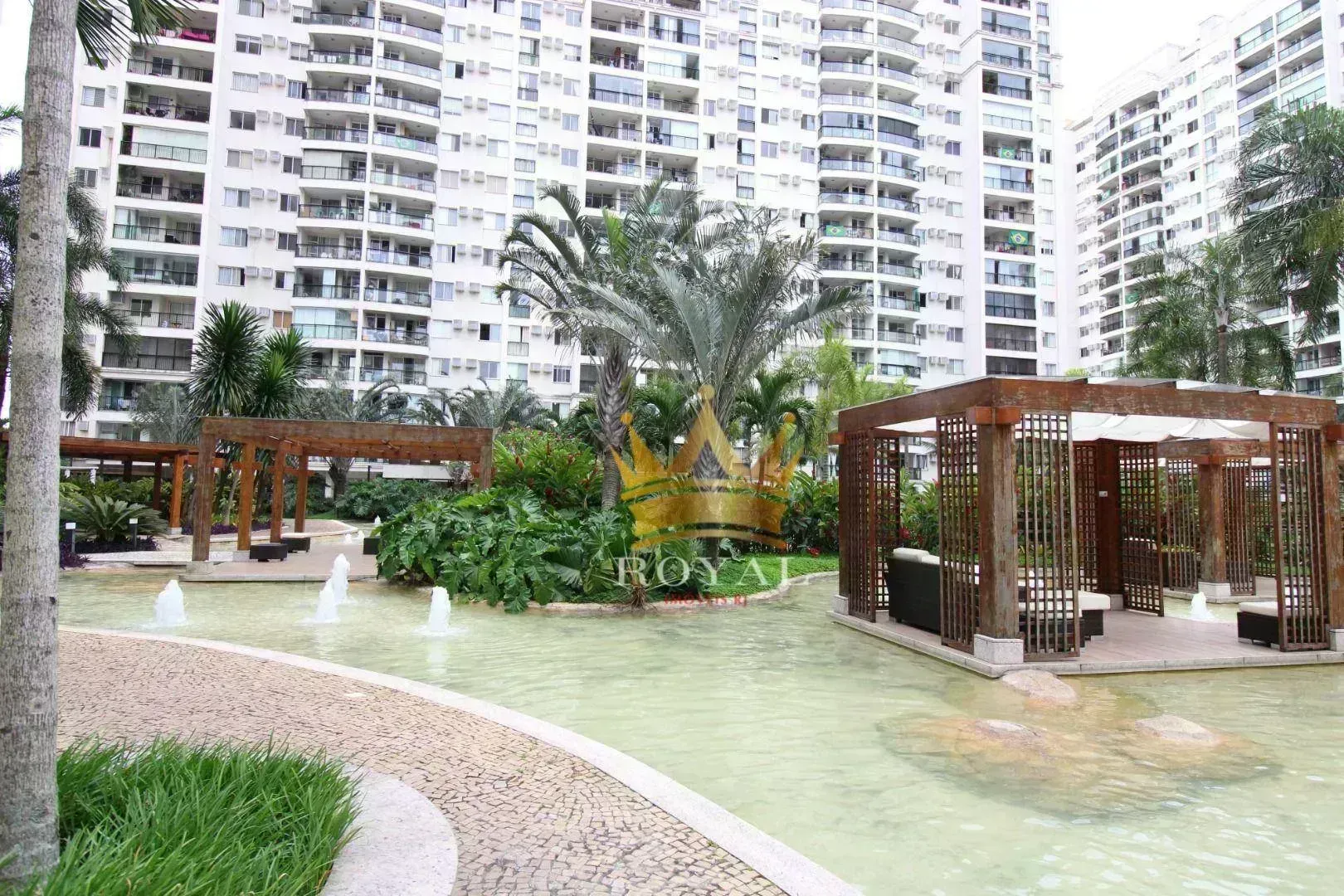 Apartment, 70 m², with a glass-enclosed balcony — photo 18