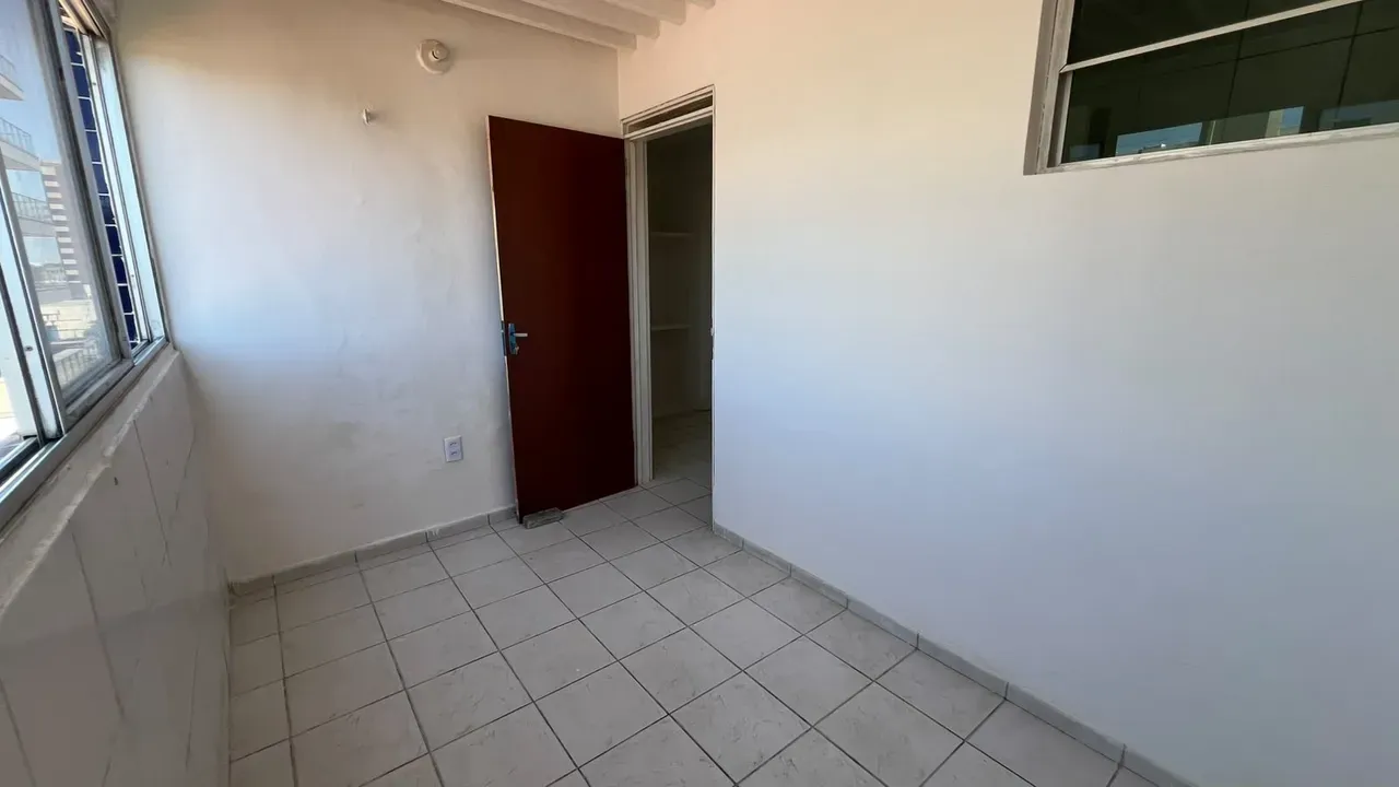 135 m² apartment with 4 bedrooms and 1 en-suite — photo 6