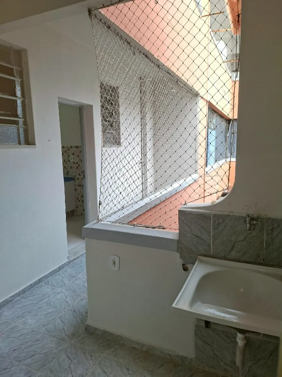 Wood or laminate floors in a 2-bedroom apartment, 120 m² — photo 14