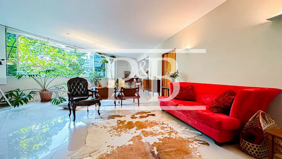 Unfurnished 4-bedroom apartment 200 m² with open-plan kitchen — photo 13