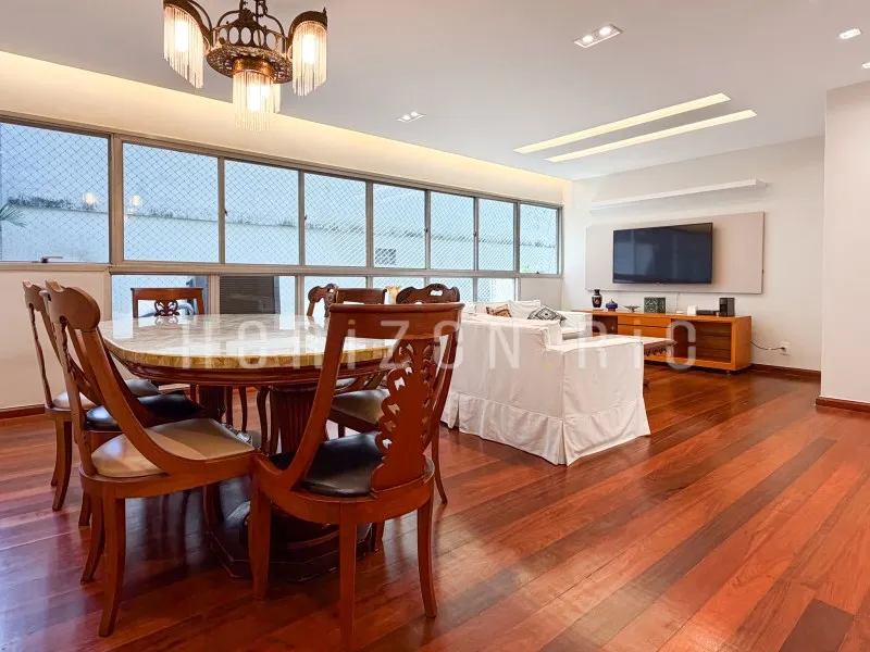 4-bedroom apartment with a home office in Rio de Janeiro — photo 4