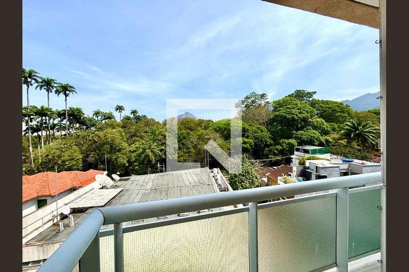 180 m² furnished apartment with open-plan kitchen — photo 21