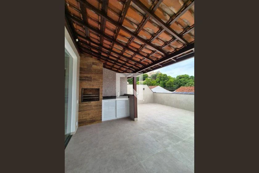 Casa de 300 m² con 5 dormitorios y cocina a gas — photo 16