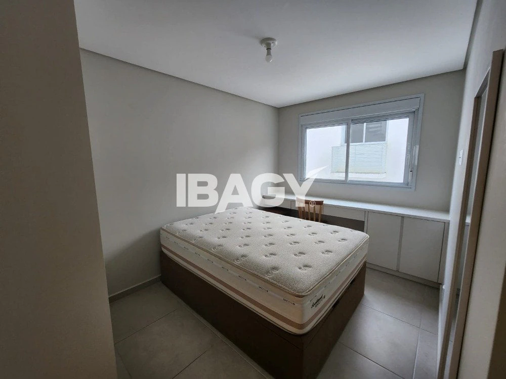 Apartamento com 2 dormitórios e varanda com churrasqueira — photo 4