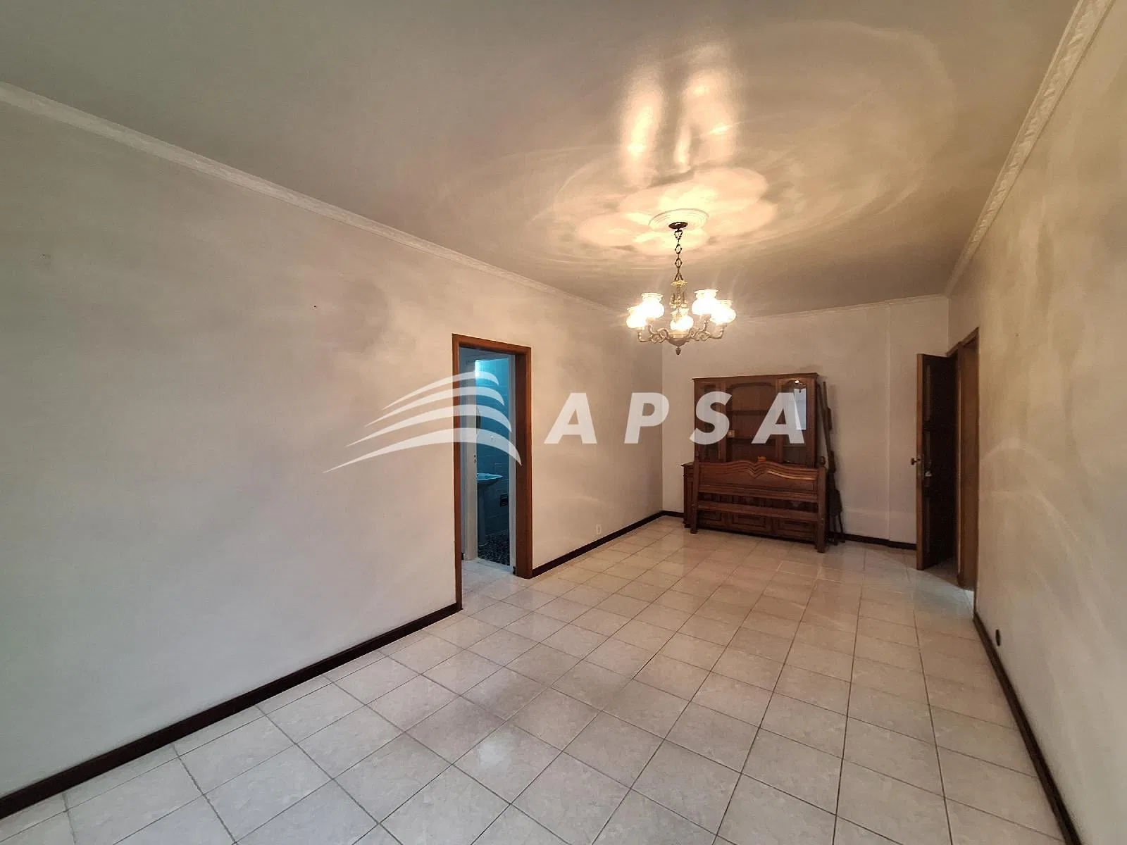Mountain view in a 3-bedroom apartment, 100 m² — photo 18