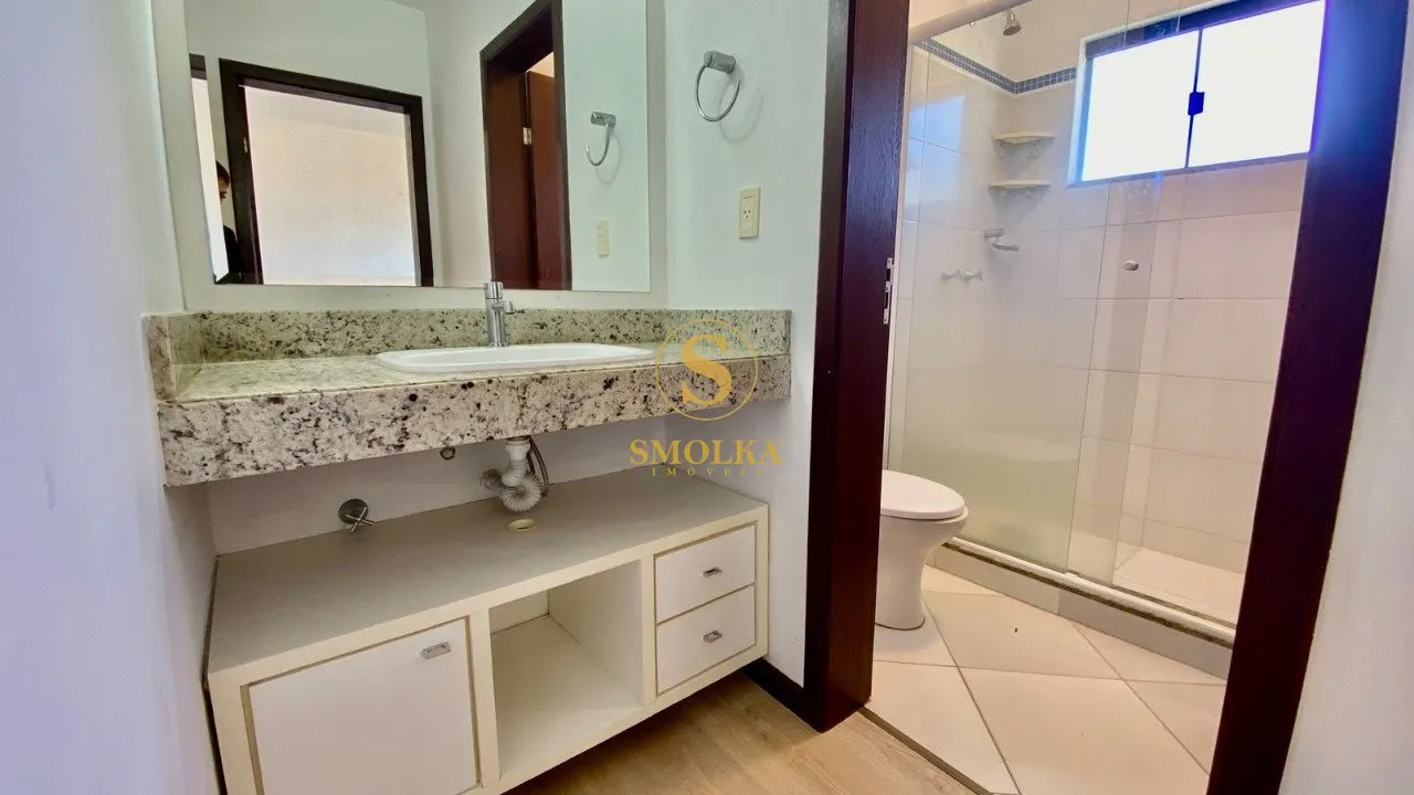 2-bedroom apartment with a home office in Florianópolis — photo 24