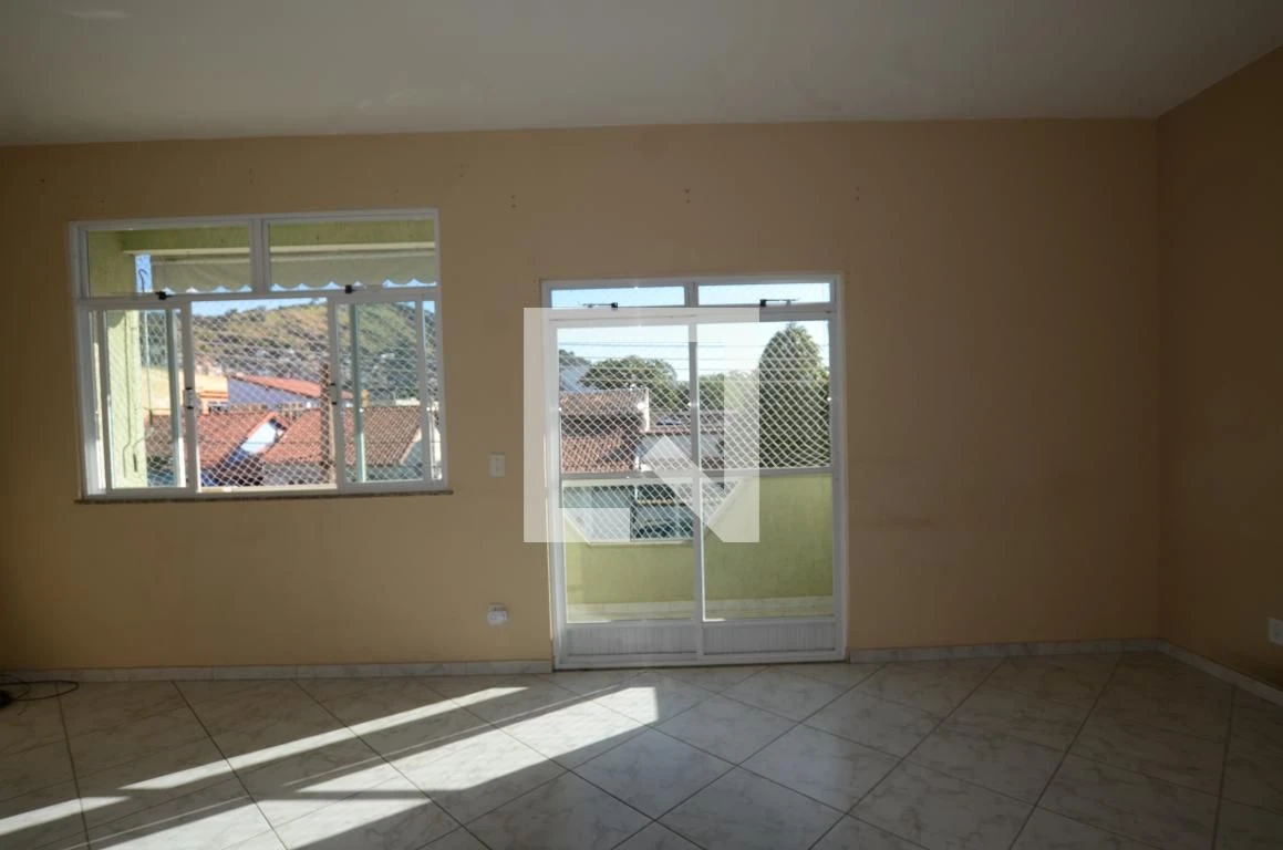Casa sem mobília com 5 quartos e 5 banheiros — photo 34