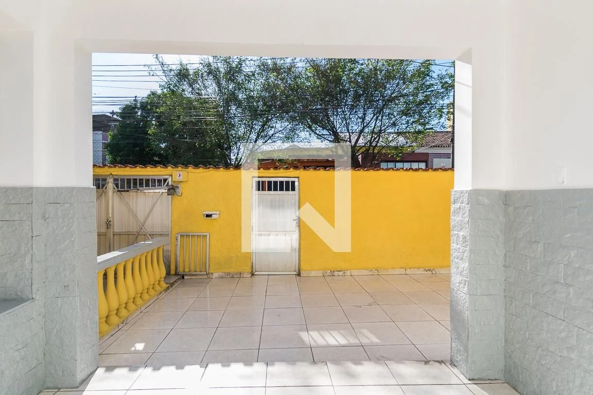 House, 190 m², with a private BBQ — photo 3