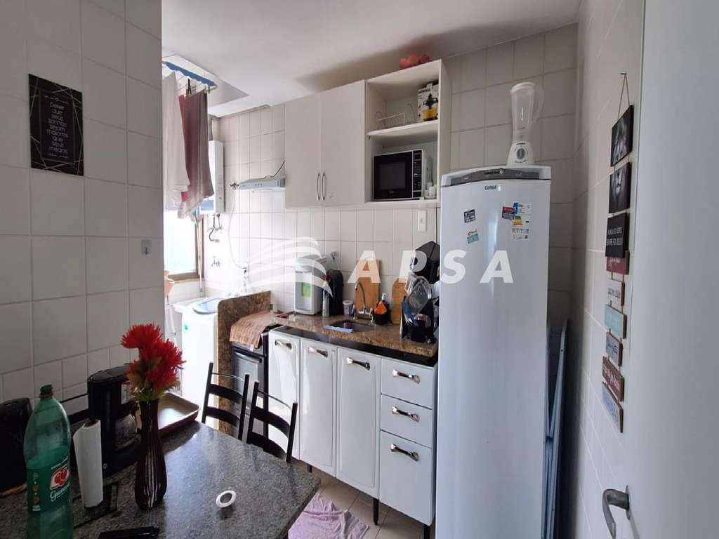 Apartamento mobiliado com 3 quartos e varanda envidraçada — photo 2
