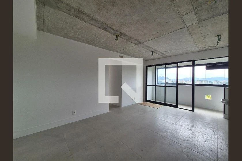 3-bedroom apartment with a mountain view in Rio de Janeiro — photo 6