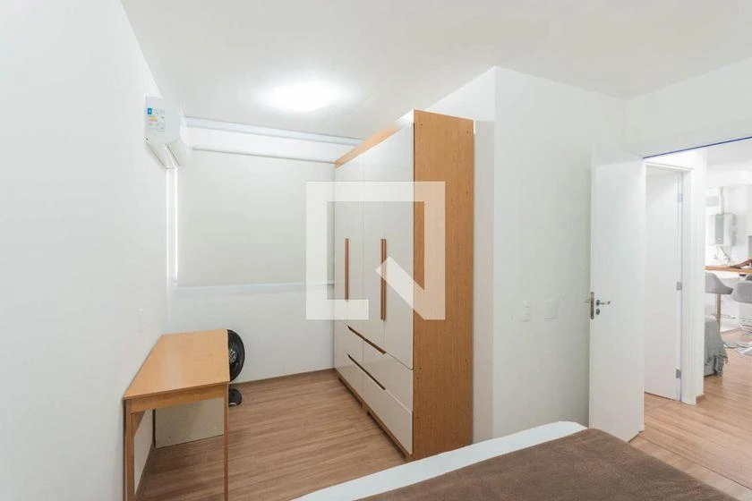 Квартира з 2 спальнями та робочим місцем — photo 28