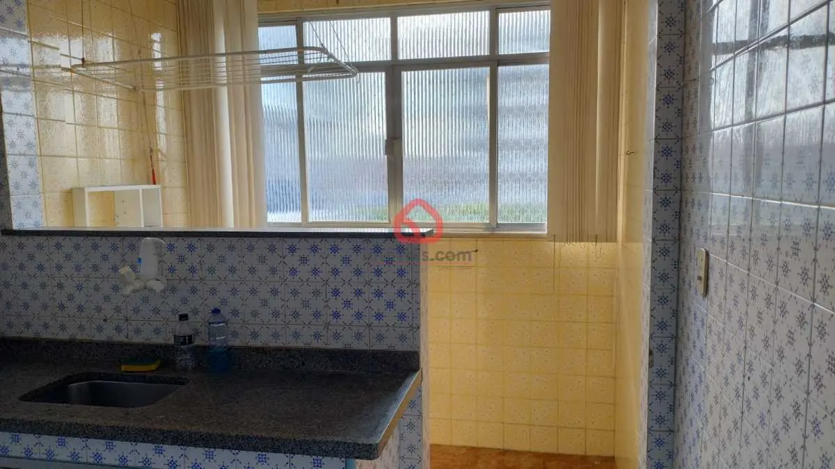 Unfurnished apartment with 2 bedrooms and 1 parking spot — photo 2